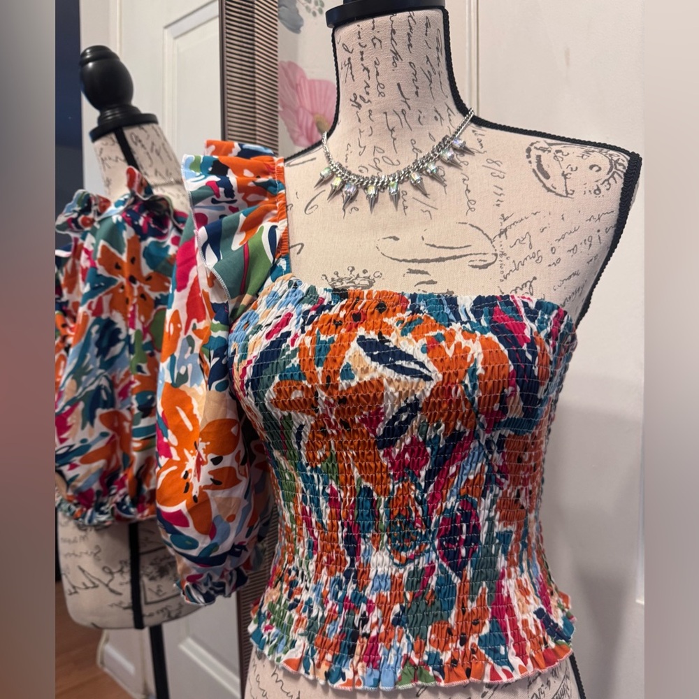 Colorful Floral One-Shoulder Top - Picture 3 of 8